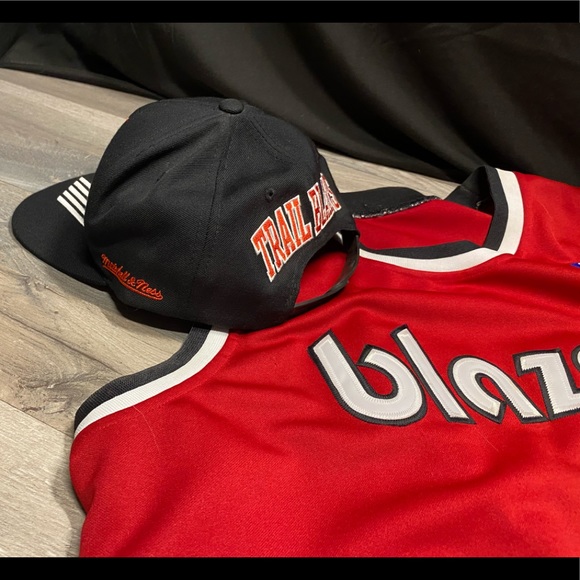 Like New Mitchell and Ness Swingman Drexler Blazers Throwback wNEW Matching Hat. - Picture 2 of 7